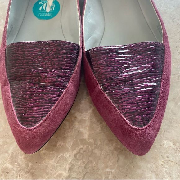 Calvin Klein Burgandy slip on flats size 6 - Picture 4 of 5